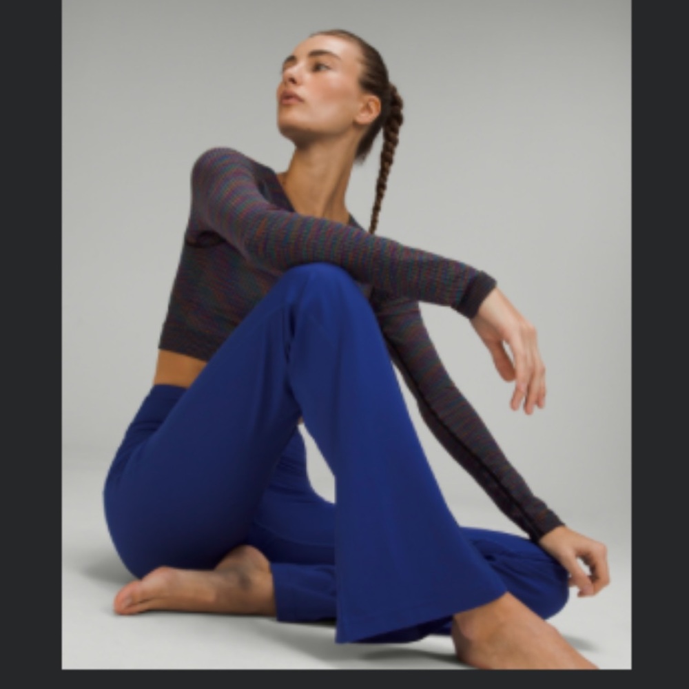 Groove Super-High-Rise Flared Pant